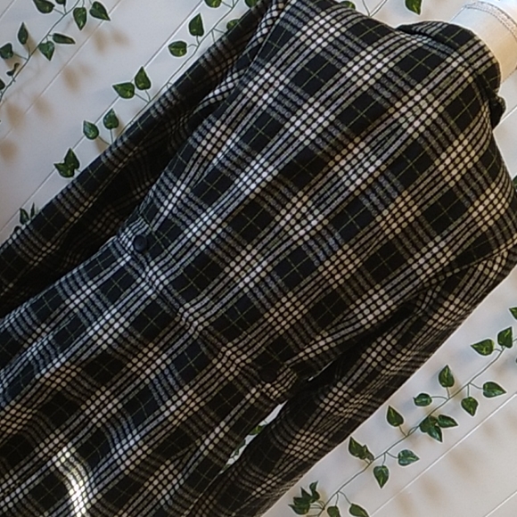 AWESOME Worthington Green, Black, and White plaid Jacket sz 14 - Picture 8 of 12